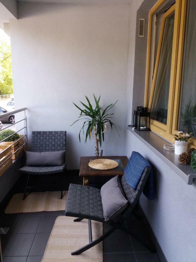 Apartament Pruszkow Bagian luar foto